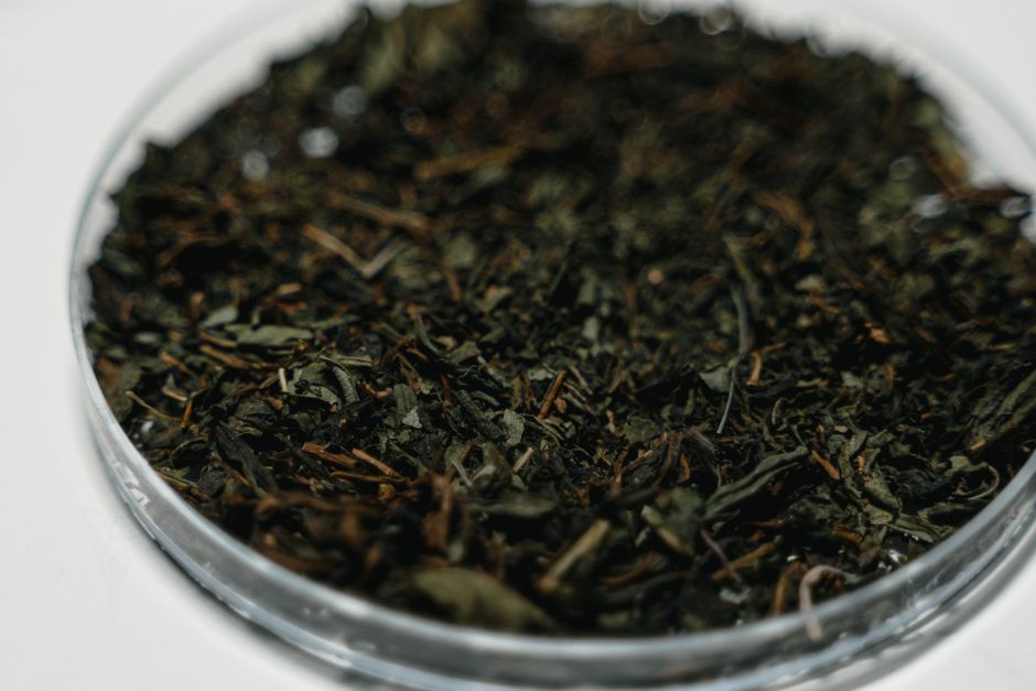Herbs And Botanicals: A Cautious Look in Your 40s, 50s and Beyond, Made Simple
